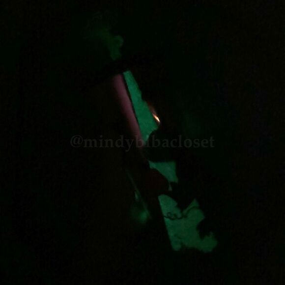 Starbucks 2024 Halloween UFO Glow in the Dark Tumbler with UFO straw topper - Picture 3 of 10